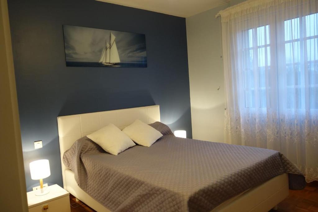 Spacieuse Maison Typique Pour 10 Personnes Vue Mer Plage A 10 Minutes A Pied- Ideale Pour Des Vacances Ou Un Weekend En Famille Ou Entre Amis Étables Buitenkant foto