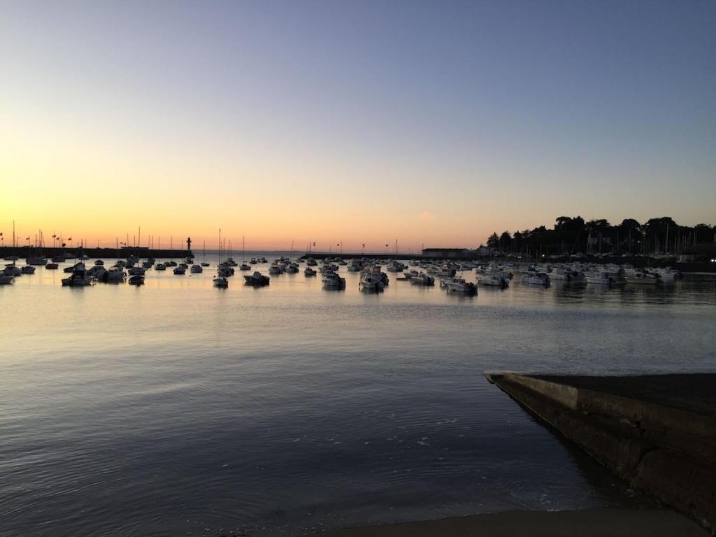 Spacieuse Maison Typique Pour 10 Personnes Vue Mer Plage A 10 Minutes A Pied- Ideale Pour Des Vacances Ou Un Weekend En Famille Ou Entre Amis Étables Buitenkant foto