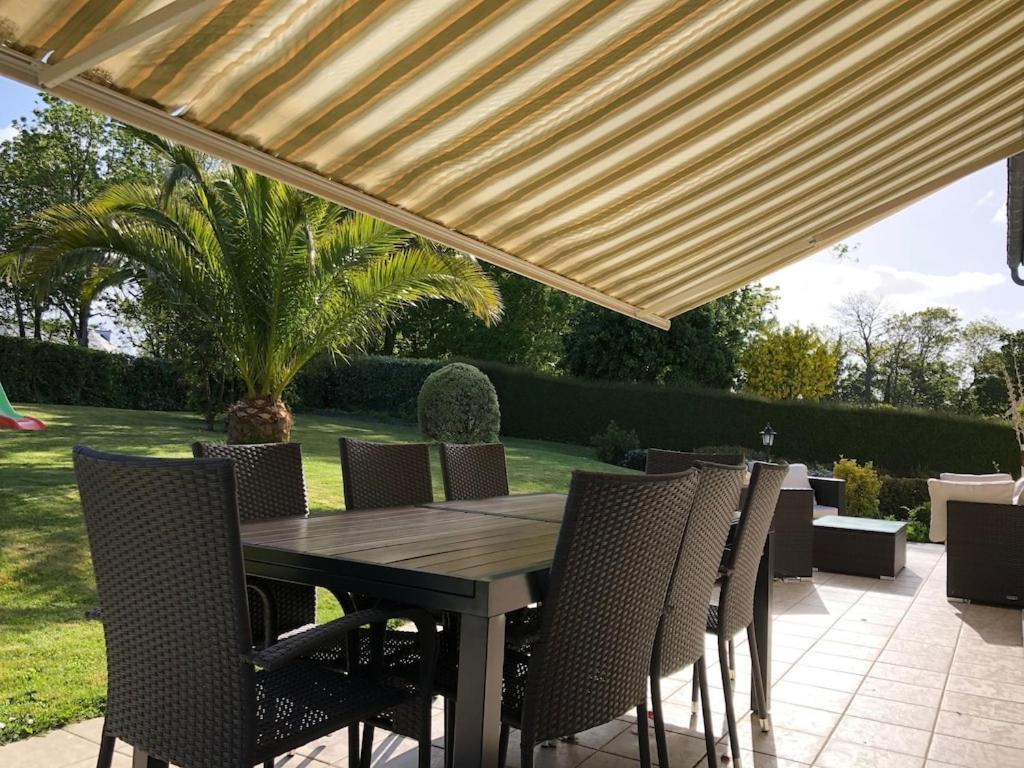 Spacieuse Maison Typique Pour 10 Personnes Vue Mer Plage A 10 Minutes A Pied- Ideale Pour Des Vacances Ou Un Weekend En Famille Ou Entre Amis Étables Buitenkant foto